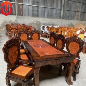 BÀN ĂN LUY TRÀM 8 GHẾ TỰA CARO