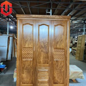 TỦ ÁO 3 CÁNH 1M6 - SỰ KẾT HỢP GIỮA TÍNH NĂNG VÀ THẨM MỸ